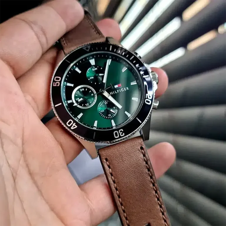Tommy Hilfiger 1791983 side view