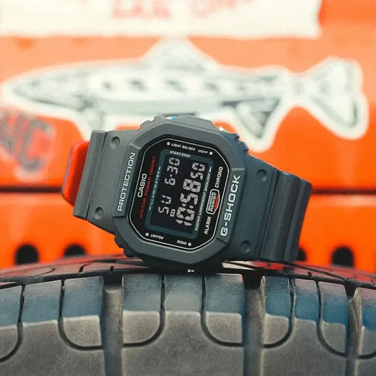G-Shock DW-5600UHR-1A side view