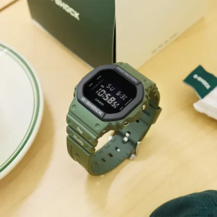 G-Shock DW-5610UU-3DR side view