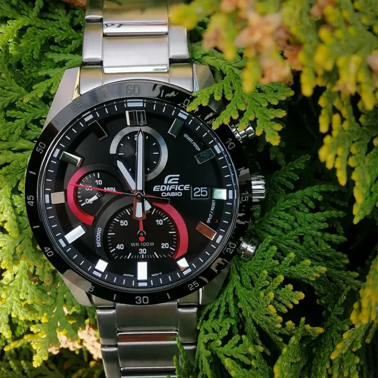Edifice EFR-571DB-1A1 side view