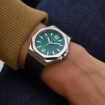 Guess GW0850G1 side view