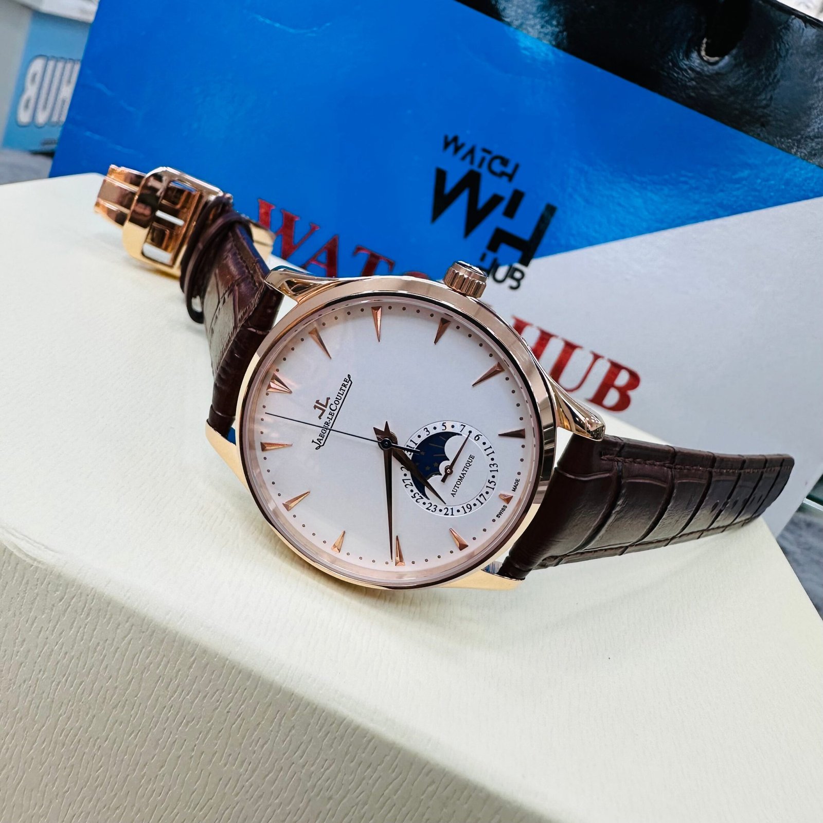 IMG_E6749.jpg JAEGER LECOULTRE Master Ultra Thin Moon Rose Gold Case Automatic Genuine Leather Strap Men’s Watch