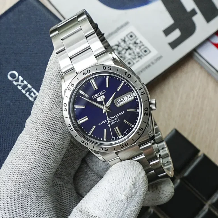 Seiko SNKD99K1 side view