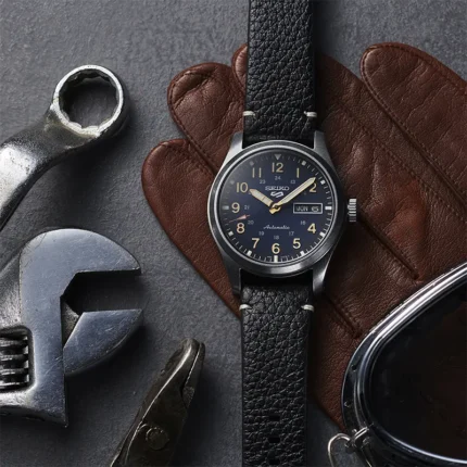 Seiko SRPG39K1 side view