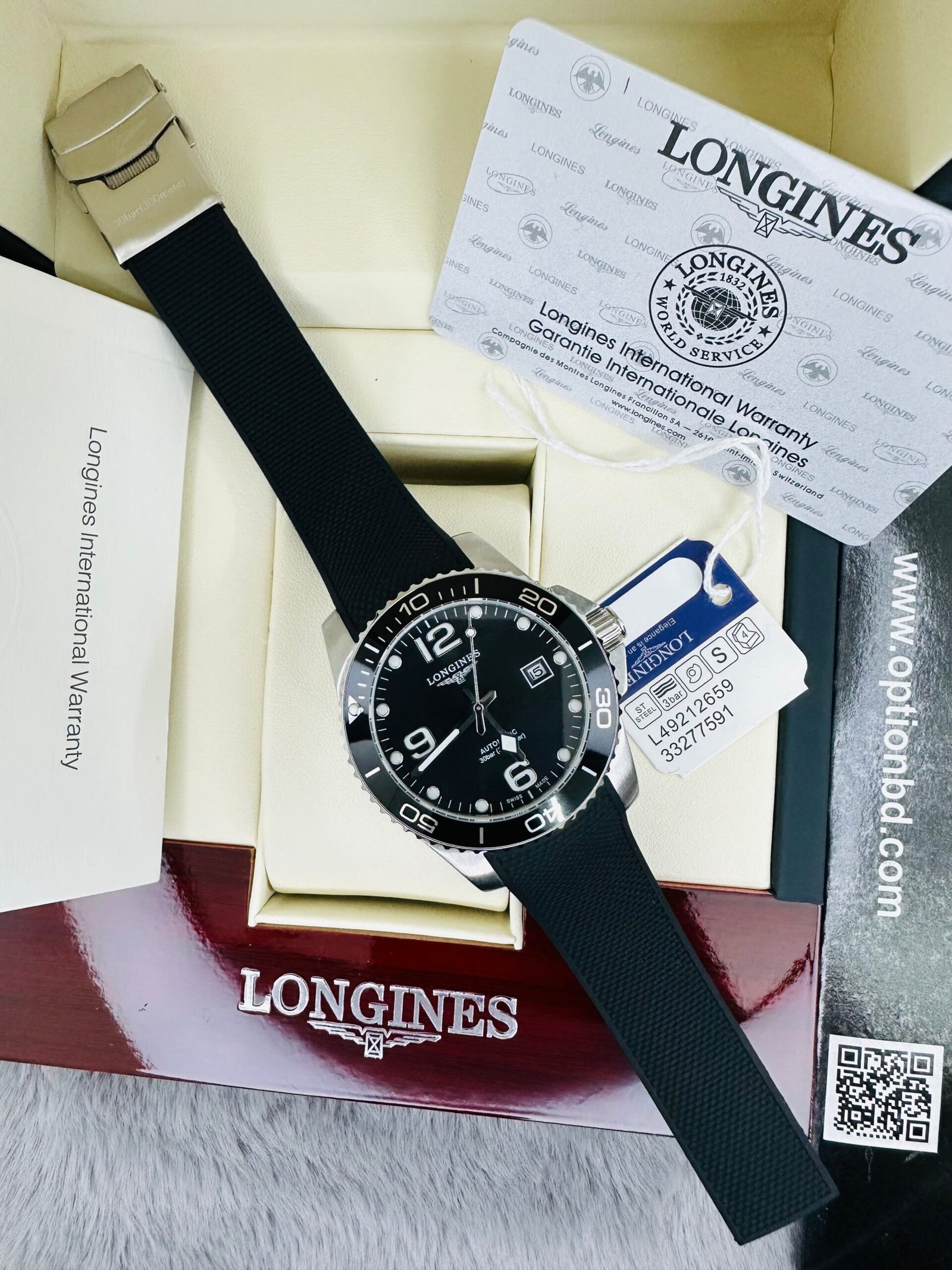 WW5205.jpg Longines Hydro Conquest Silver Color Automatic Silicone Strap Men’s Watch