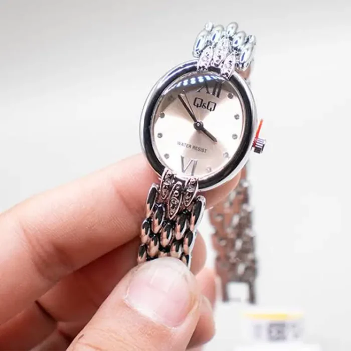 Q&Q F16A-003PY – Mother-of-Pearl Dial Quartz Women's Watch