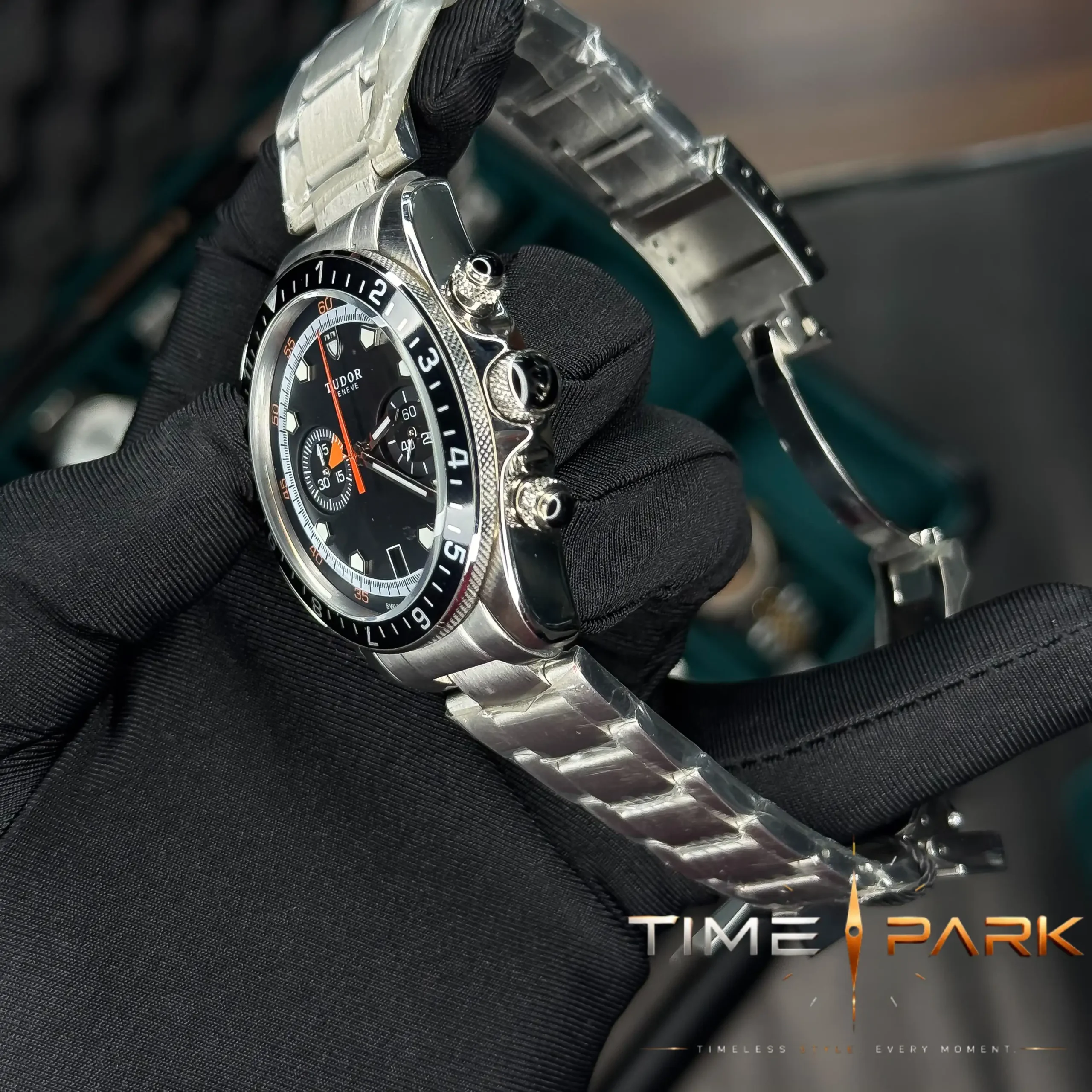 IMG_6564_result Tudor — Black Dial, Orange Accents & Silver-Tone Bracelet - Image 3