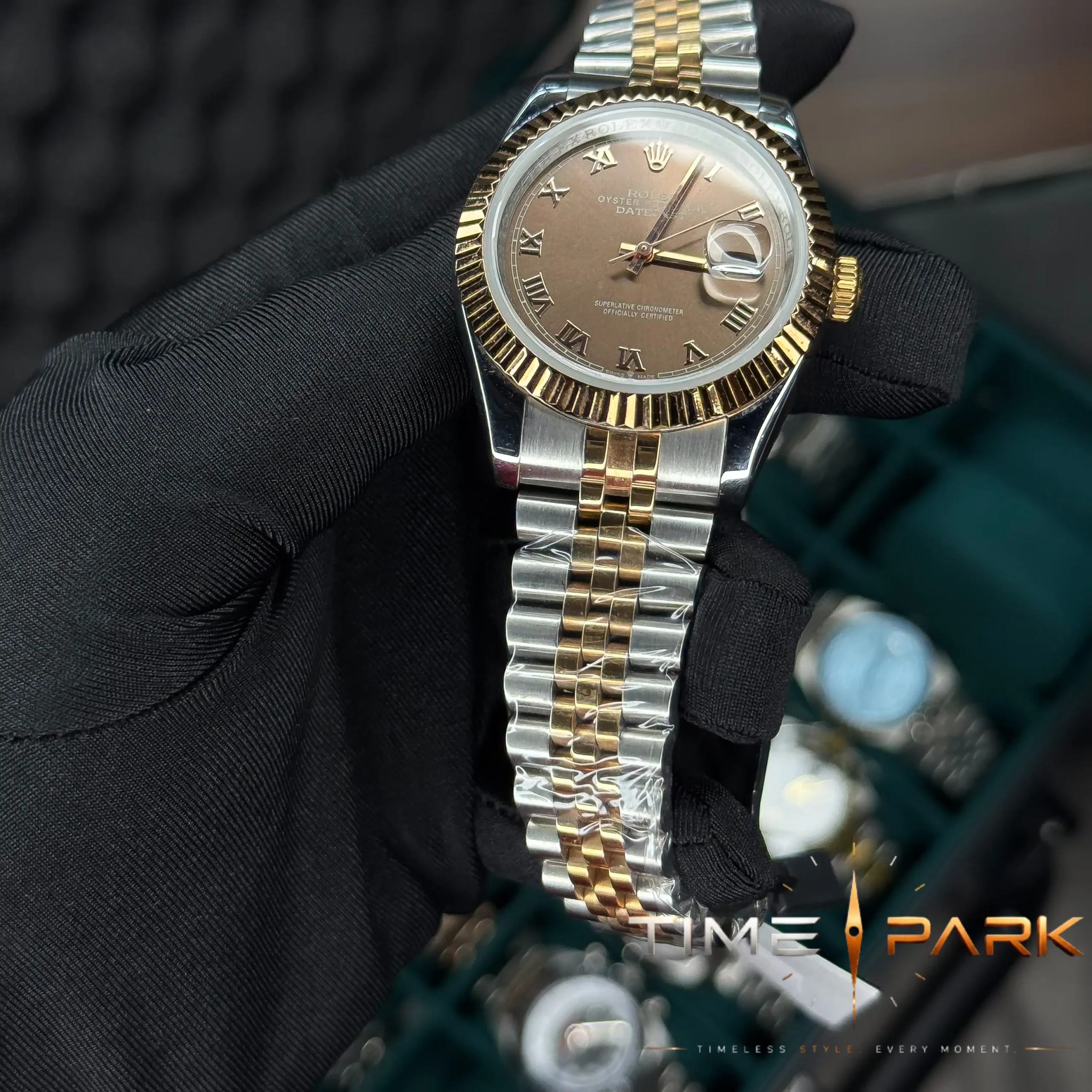 IMG_6572_result Rolex — Champagne Dial & Two-Tone Bracelet - Image 3