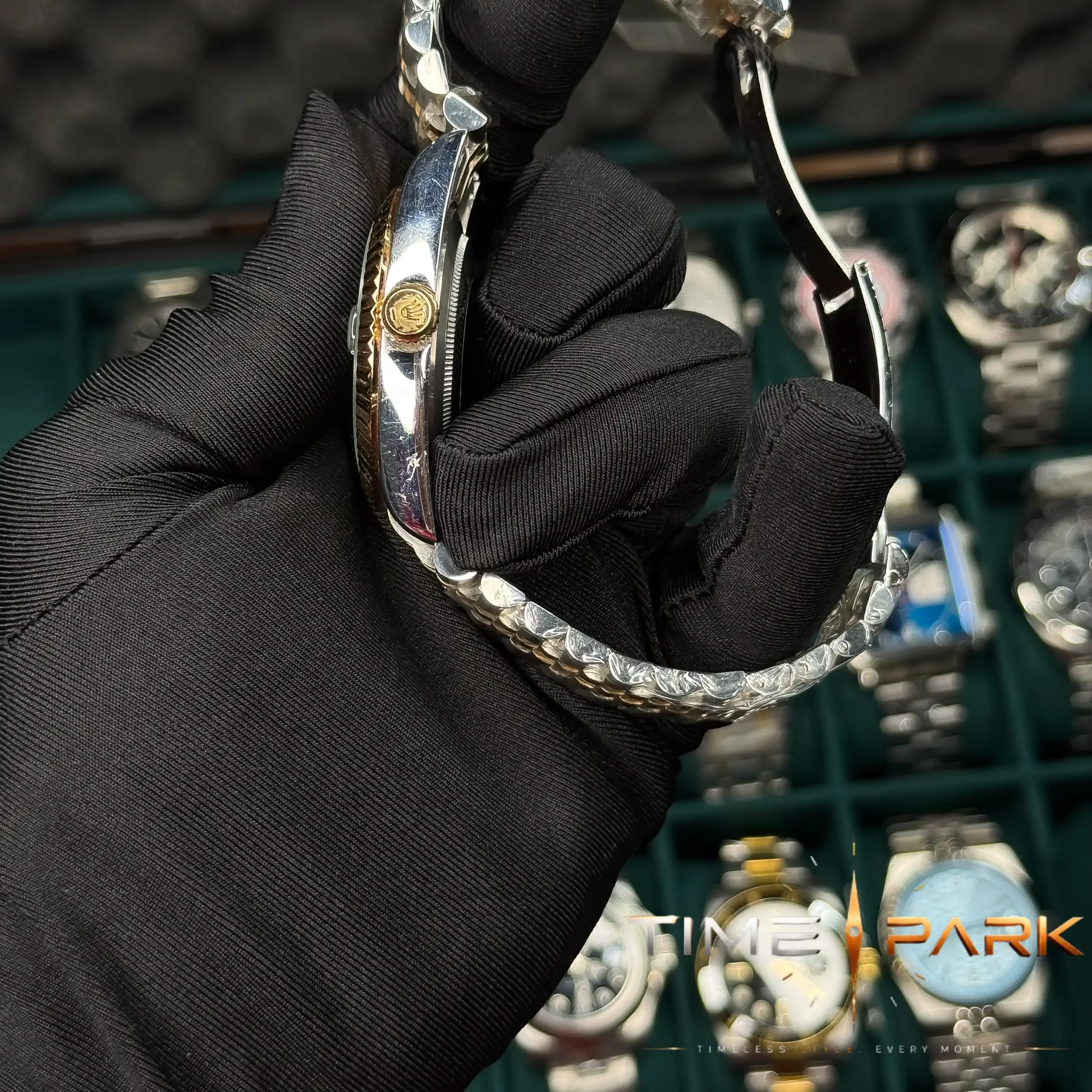 IMG_6577_result Rolex — Champagne Dial & Two-Tone Bracelet - Image 5