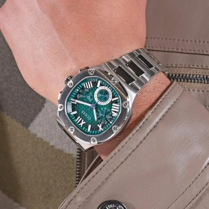 Guess Headline GW0572G6 – Green (Ombré Sunburst) Dial Quartz Men's Watch