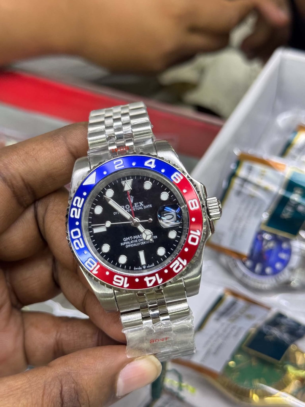 tp-b2-ref-20261022-12-rolex-pepsi-black-dial-jubilee Rolex — Black Dial, Blue-Red Bezel & Jubilee-Style Bracelet - Image 2